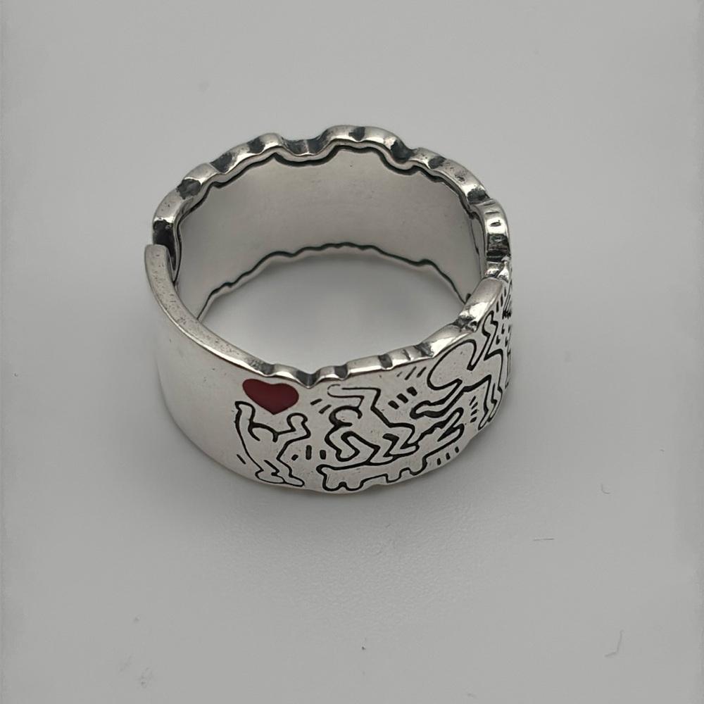 Silver Color Ring - Size 8.5 - Keith Haring inspired design